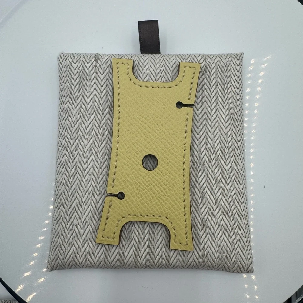 HERMES Etain Swift Leather Dring Headphone Winder Leather Soft Yellow